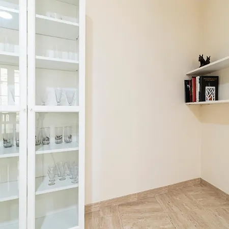 Апартаменты Allo Consistorio Centro 2